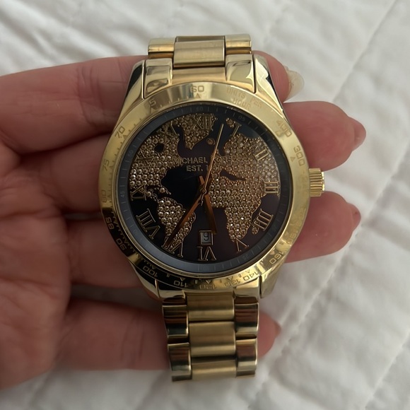 COPY - Michael Kors world map watch - Picture 3 of 3